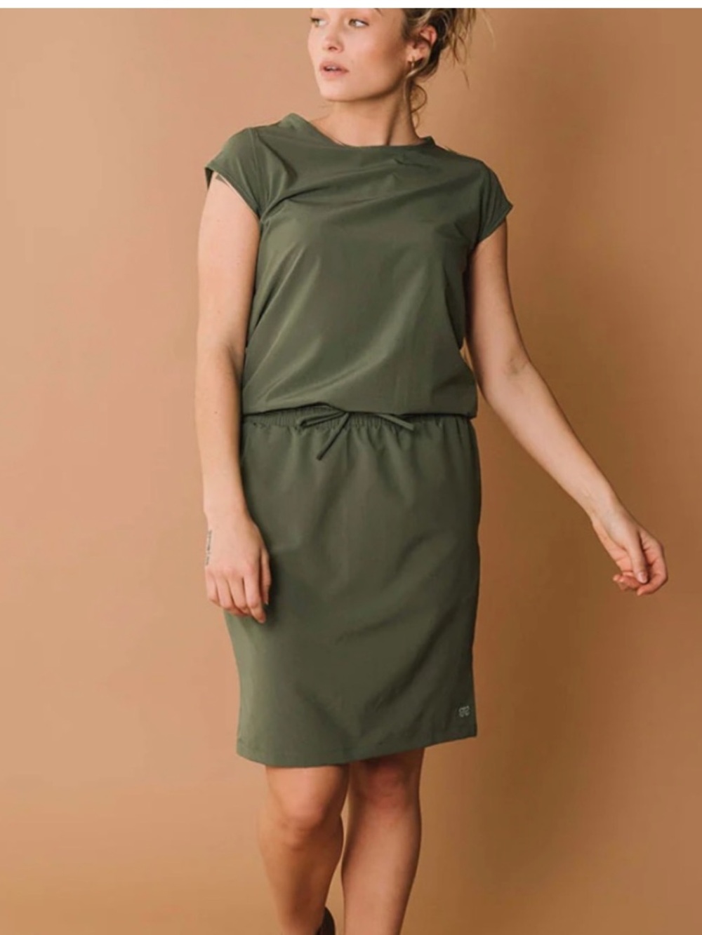 Albion Going Places drawstring waist active dress